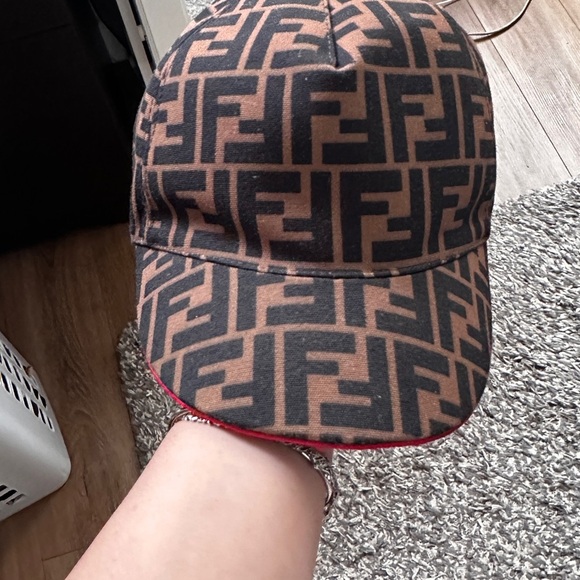 FENDI
Brown Zucca FF Baseball Hat - Picture 6 of 11